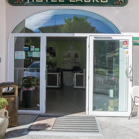 Lauro Hotel Gravedona